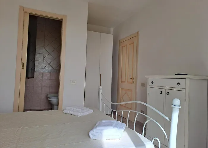 Alice Nocleg ze śniadaniem Villasimius